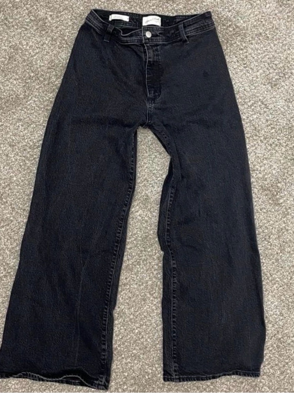 Women’s Black Wide-Leg Jeans